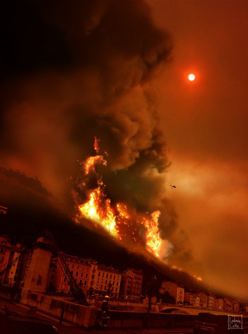 Grenoble-apocalypse-Incendie-MontRachais